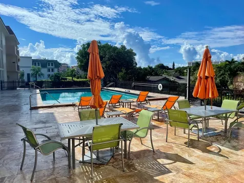 1000 Spanish River Road Boca Raton FL 33432