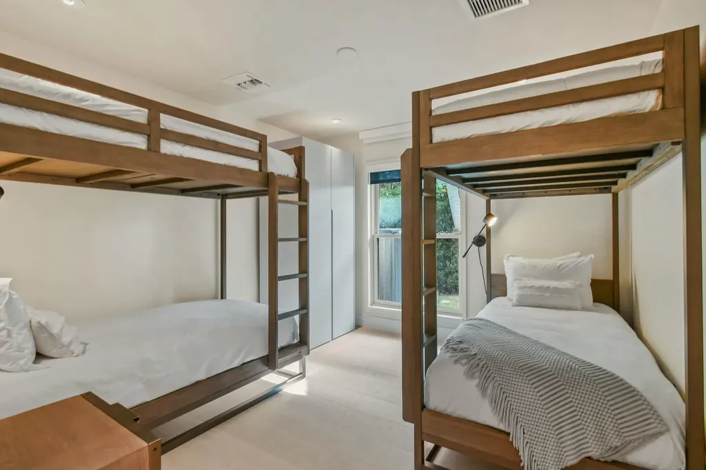 170 Beacon Lane Jupiter Inlet Colony FL 33469