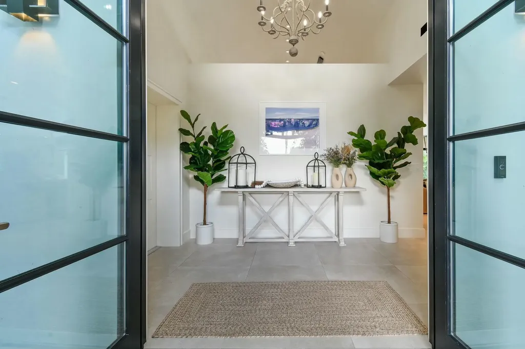 170 Beacon Lane Jupiter Inlet Colony FL 33469