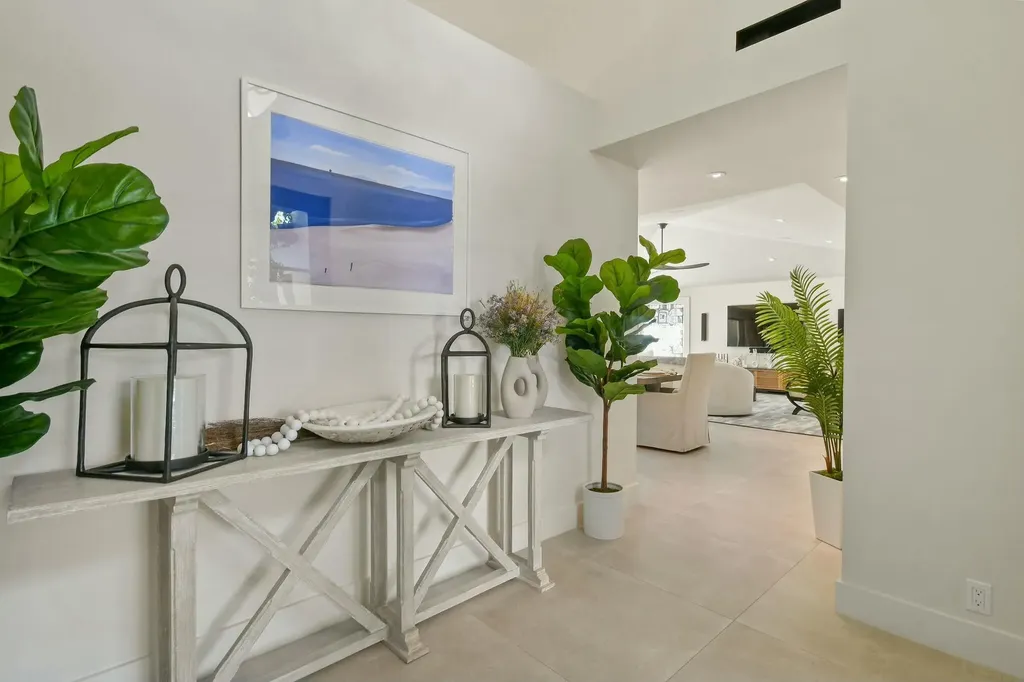 170 Beacon Lane Jupiter Inlet Colony FL 33469