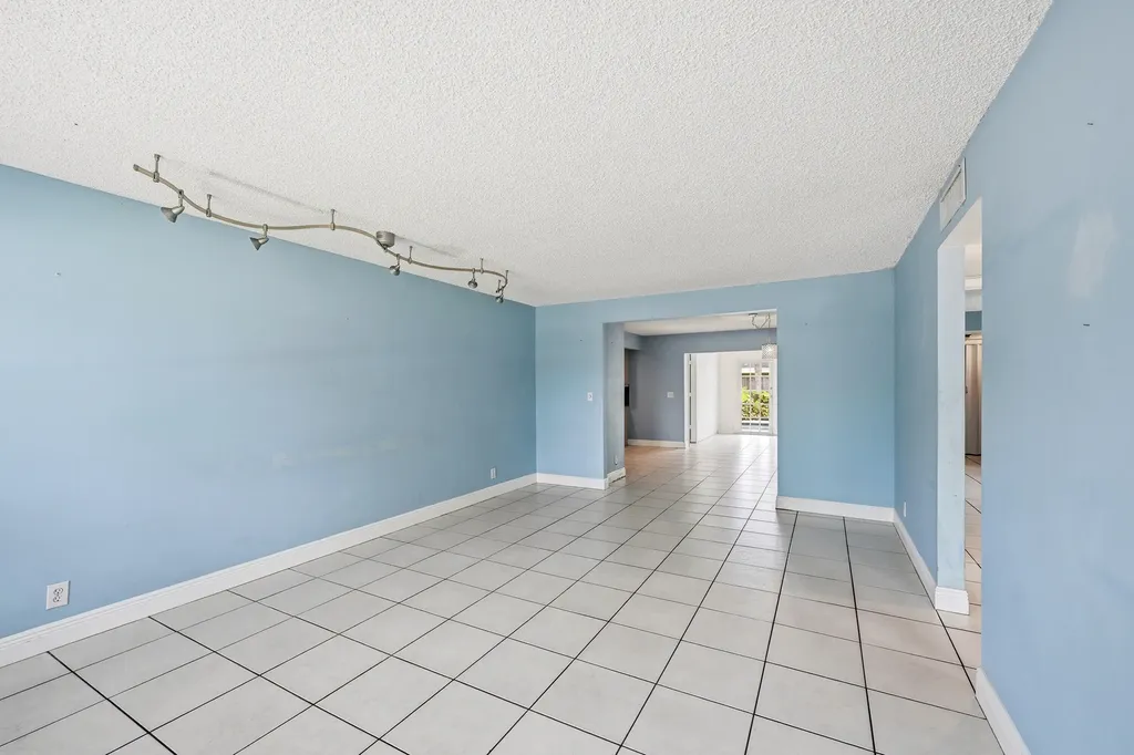 3127 NW 67th Court Fort Lauderdale FL 33309
