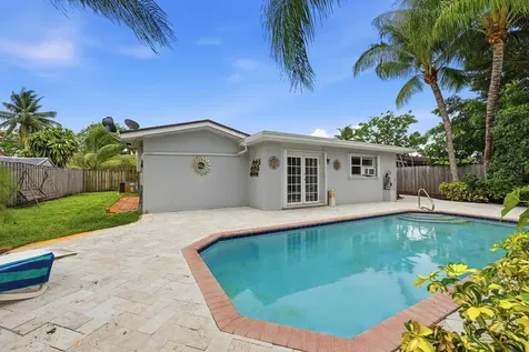 3127 NW 67th Court Fort Lauderdale FL 33309