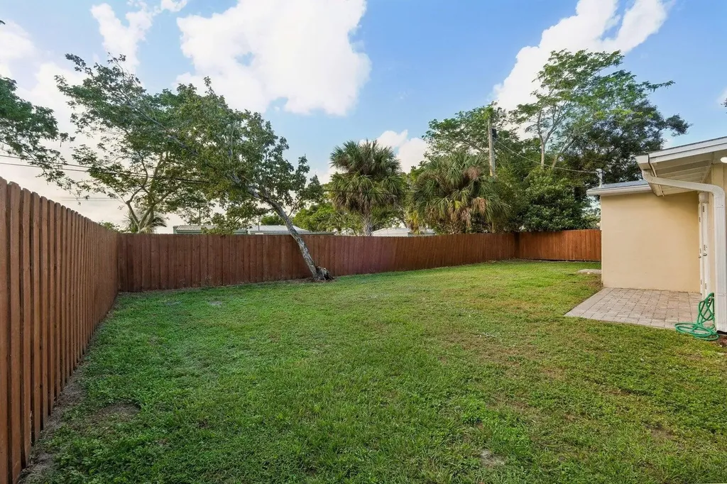 1455 15th Avenue Vero Beach FL 32960