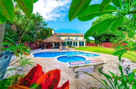 6850 Eastview Drive Lake Worth FL 33462