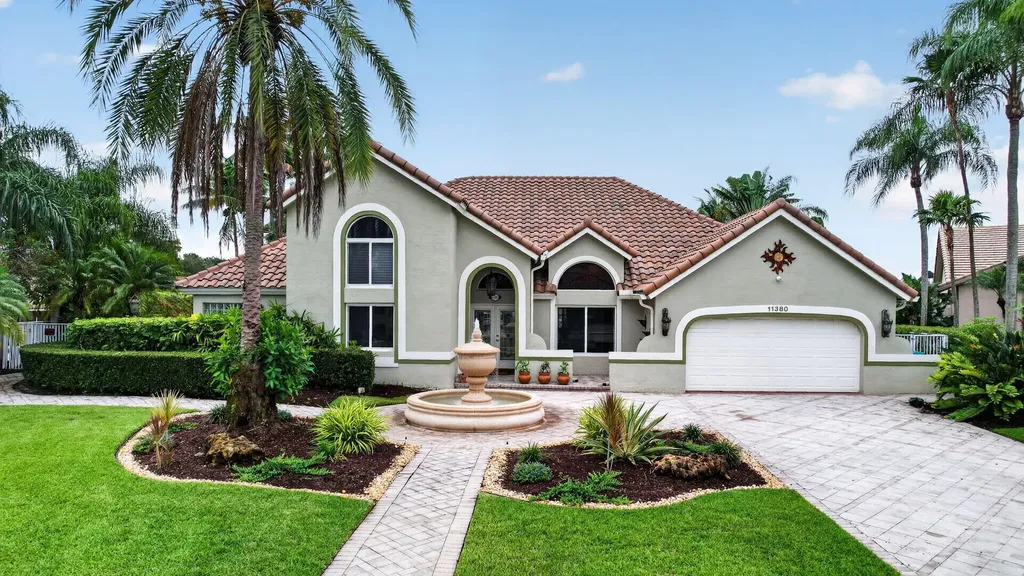 Cooper City FL, 11380 Wayne Drive