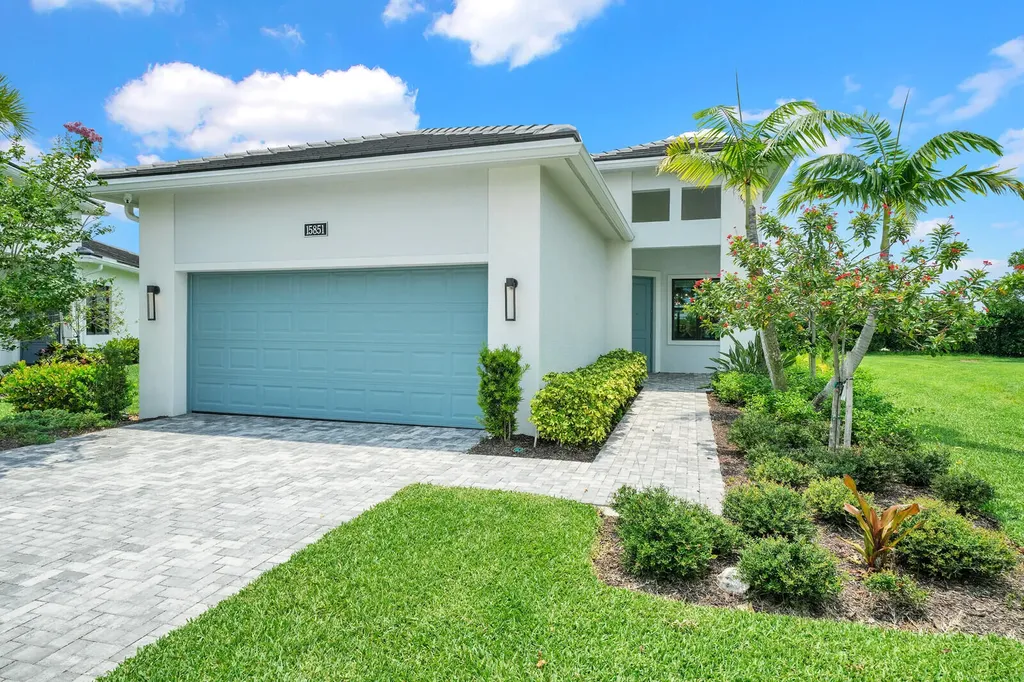 15851 Alys Terrace Westlake FL 33470