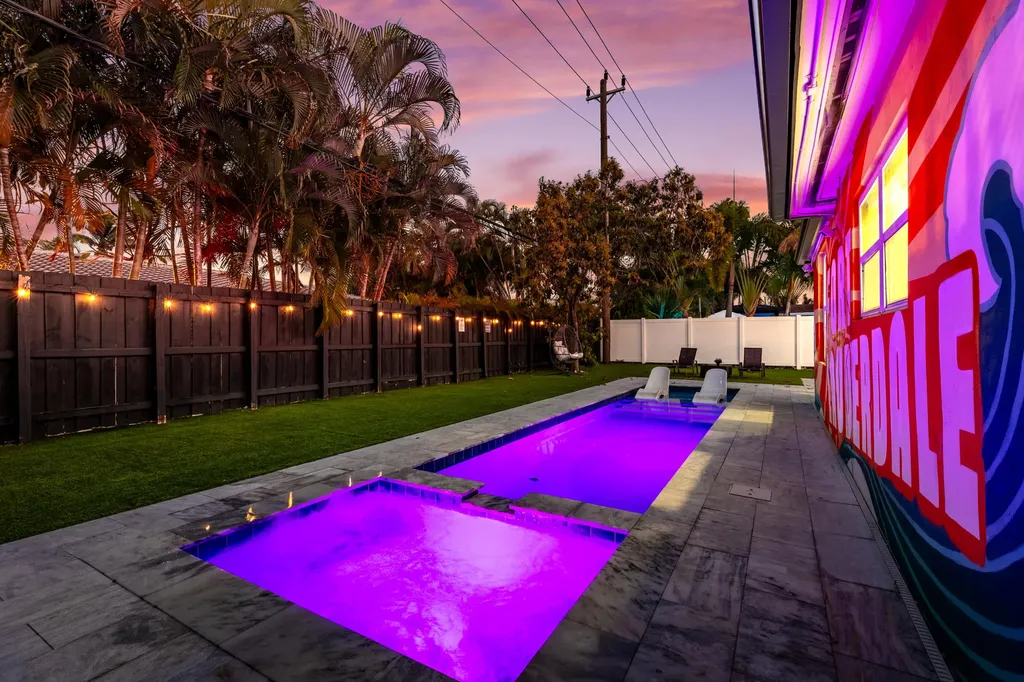 5530 NE 18th Avenue Fort Lauderdale FL 33334
