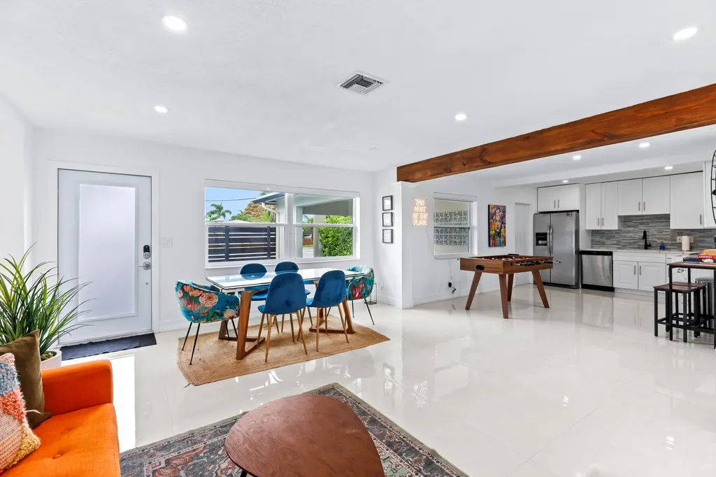 5530 NE 18th Avenue Fort Lauderdale FL 33334