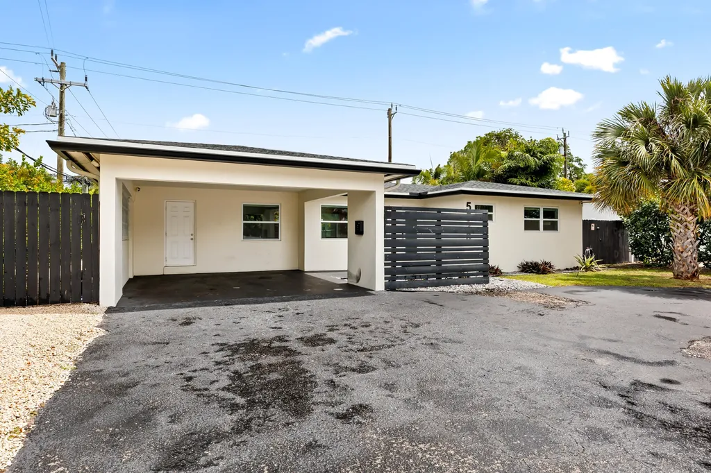 5530 NE 18th Avenue Fort Lauderdale FL 33334
