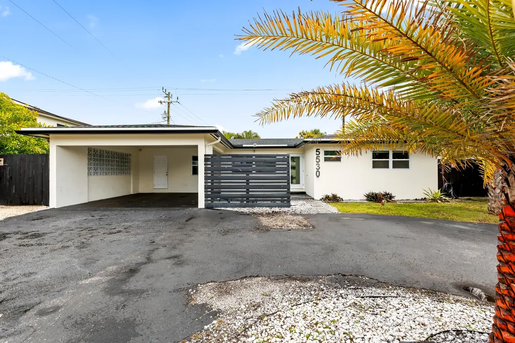 5530 NE 18th Avenue Fort Lauderdale FL 33334