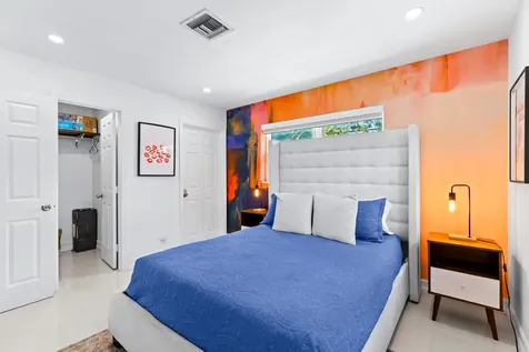 5530 NE 18th Avenue Fort Lauderdale FL 33334