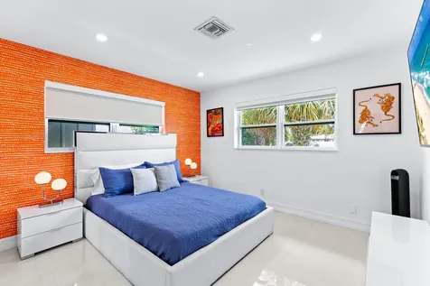 5530 NE 18th Avenue Fort Lauderdale FL 33334