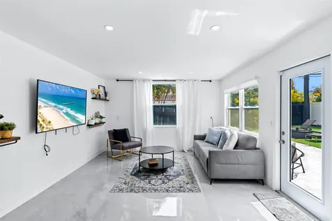 5530 NE 18th Avenue Fort Lauderdale FL 33334