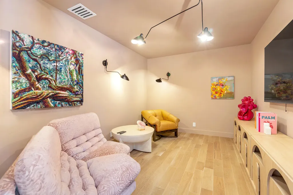 1465 N Lake Way Palm Beach FL 33480