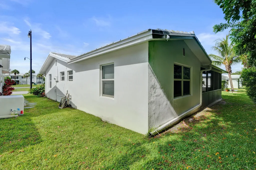 411 NW 26th Court Pompano Beach FL 33064