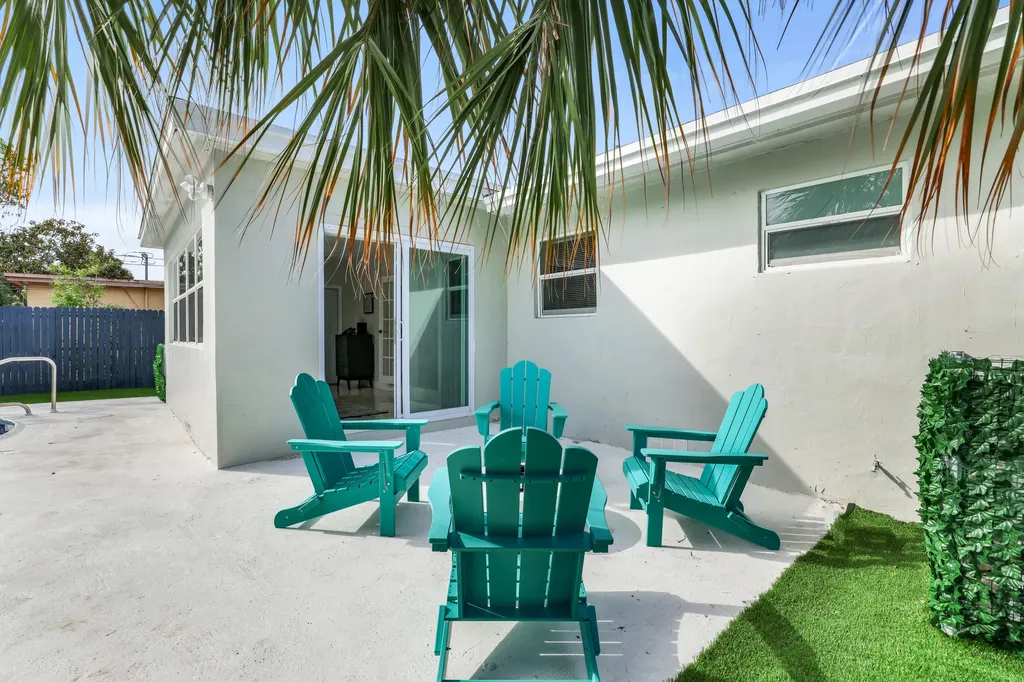 3160 SW 20th Court Fort Lauderdale FL 33312