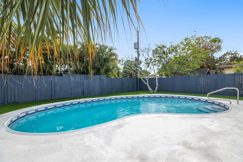 3160 SW 20th Court Fort Lauderdale FL 33312