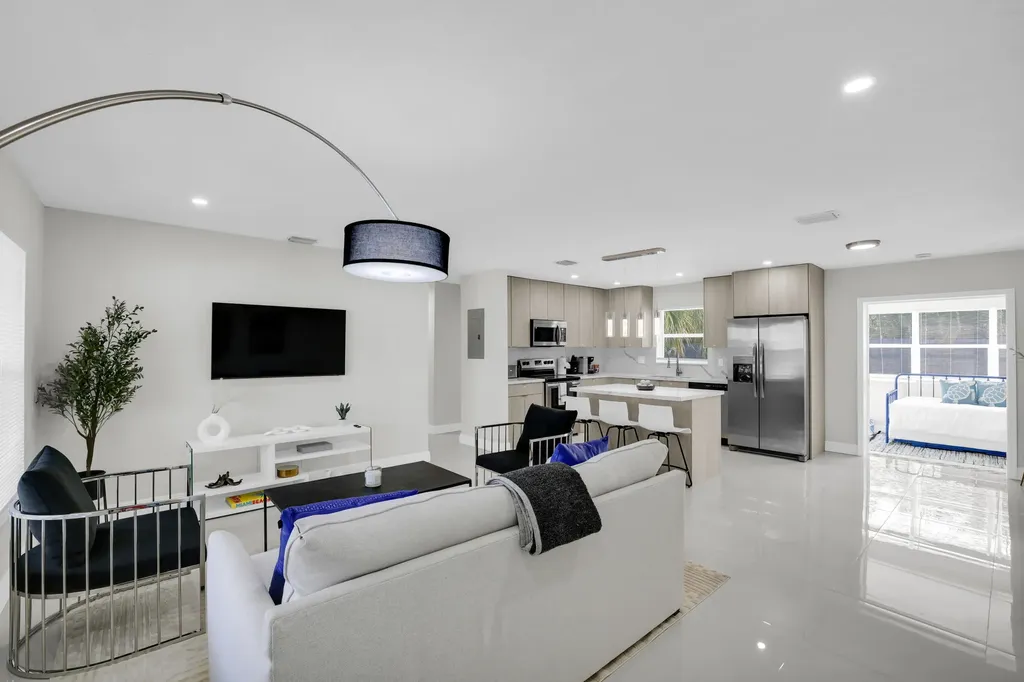 3160 SW 20th Court Fort Lauderdale FL 33312