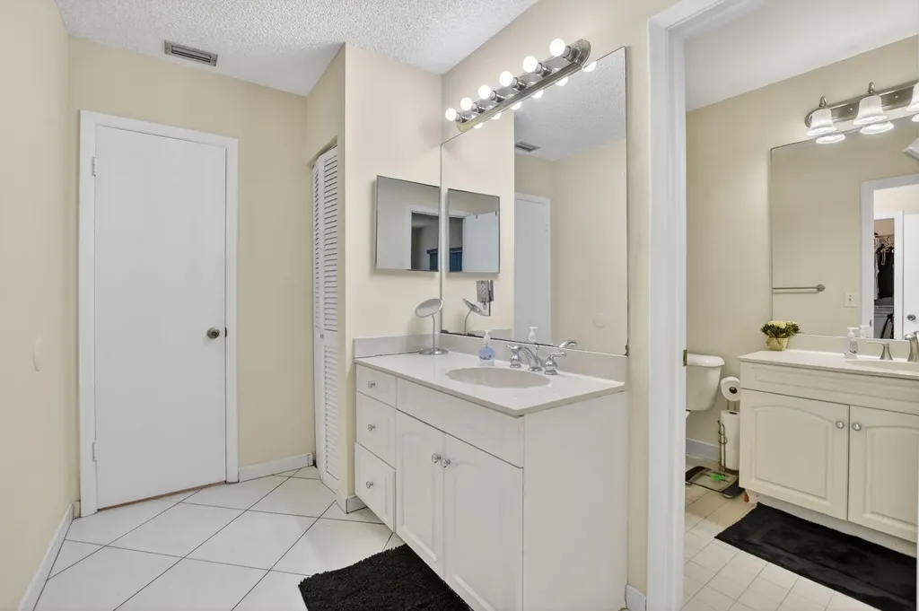 7833 San Marcos Place Boca Raton FL 33433