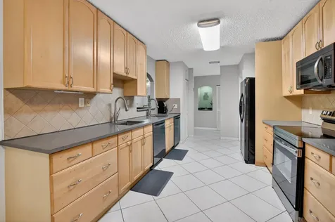 7833 San Marcos Place Boca Raton FL 33433