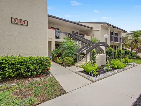5154 Oak Hill Road Delray Beach FL 33484
