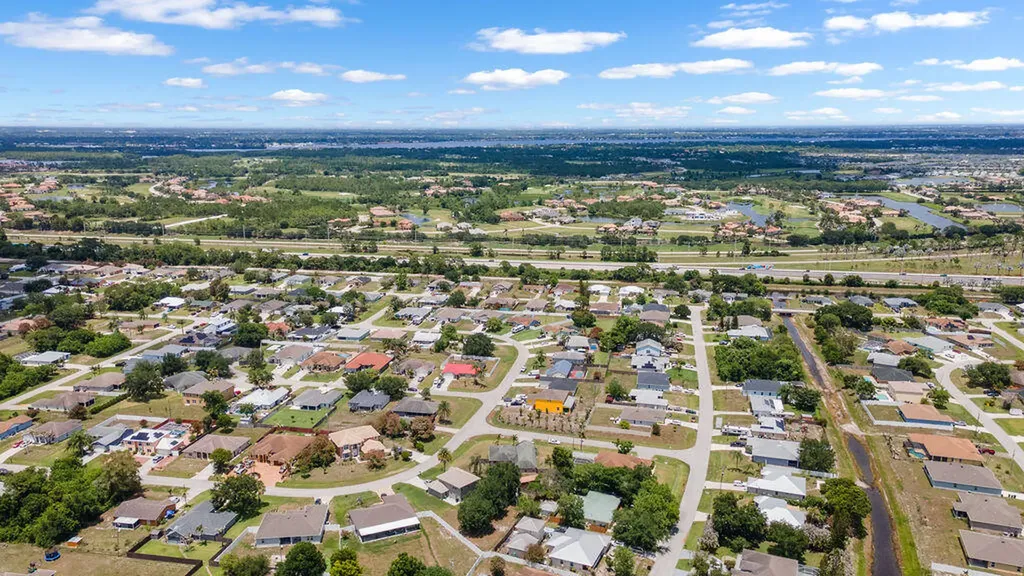 403 SW Cahoon Court Port St Lucie FL 34953