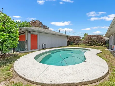 403 SW Cahoon Court Port St Lucie FL 34953