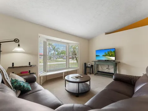 403 SW Cahoon Court Port St Lucie FL 34953