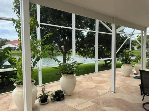 21196 Via Ventura Boca Raton FL 33433