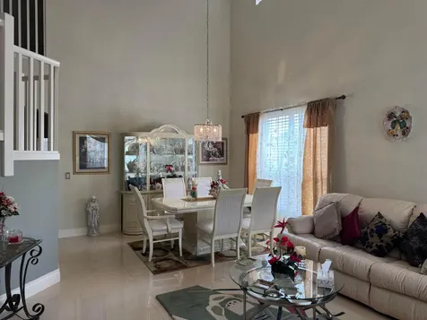21196 Via Ventura Boca Raton FL 33433