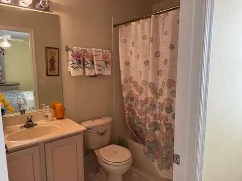 21196 Via Ventura Boca Raton FL 33433
