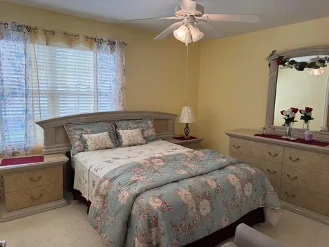21196 Via Ventura Boca Raton FL 33433