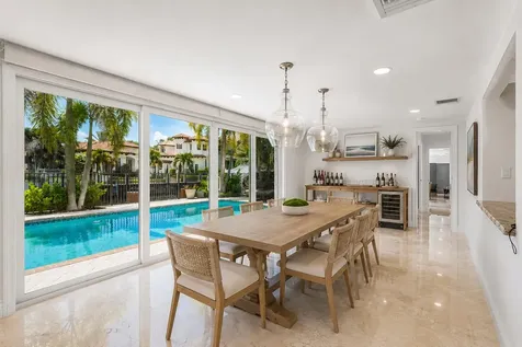 4230 NE 24th Avenue Lighthouse Point FL 33064