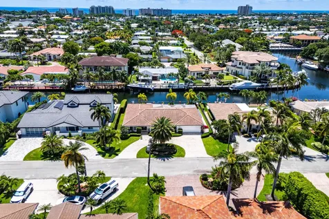 4230 NE 24th Avenue Lighthouse Point FL 33064