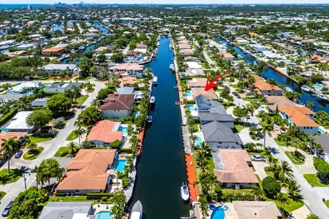 4230 NE 24th Avenue Lighthouse Point FL 33064
