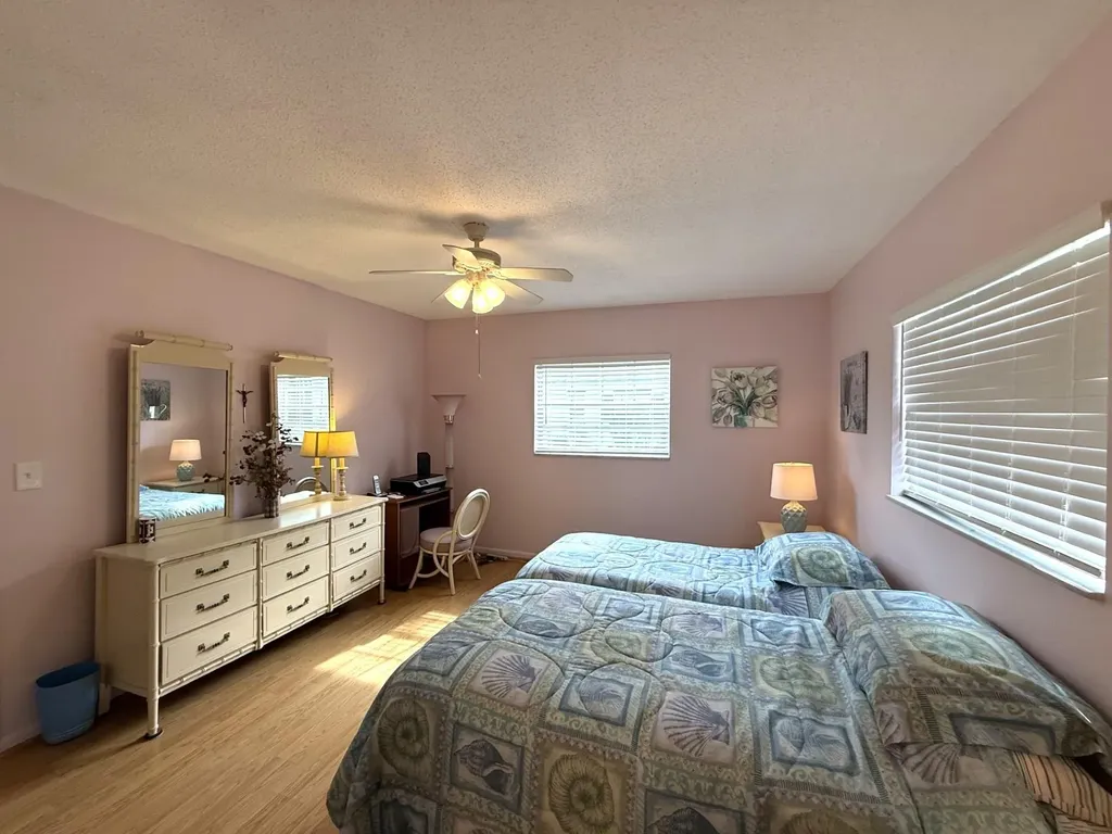 375 SW 56th Avenue Margate FL 33068