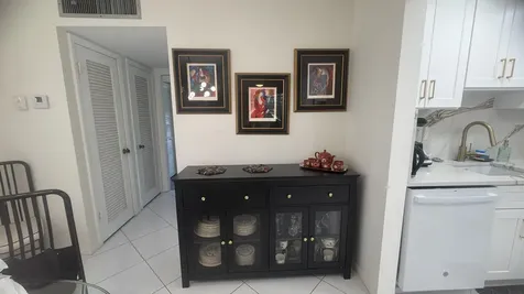 930 Normandy Delray Beach FL 33484