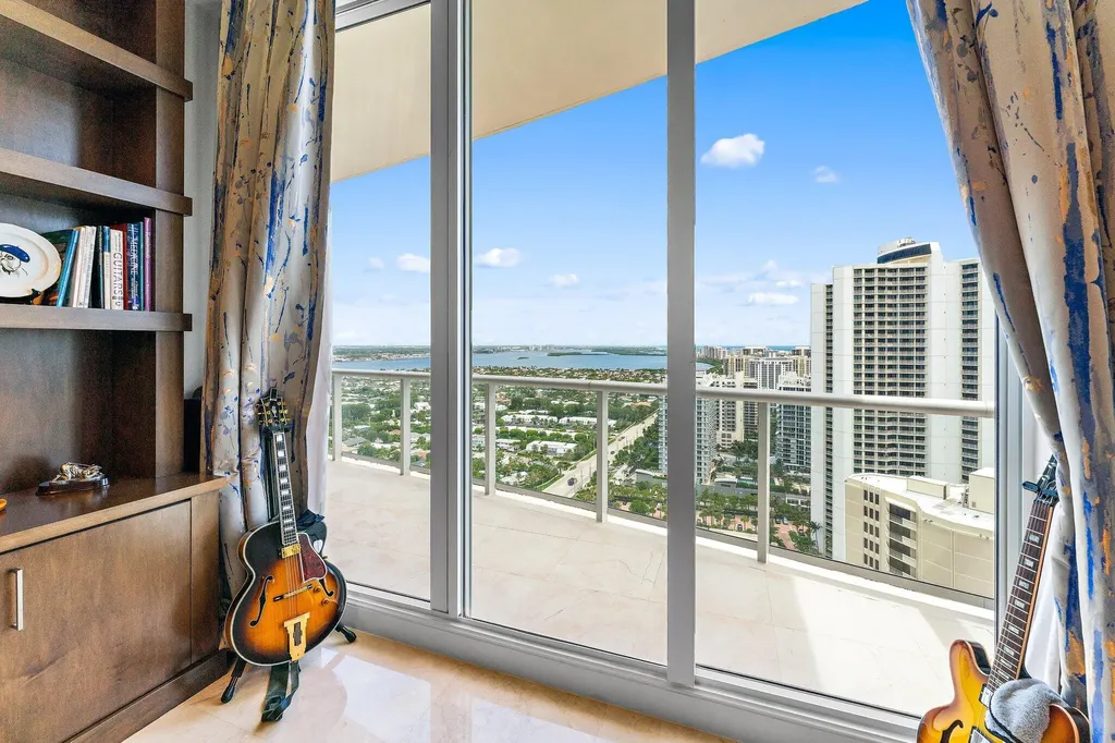 2700 N Ocean Drive Riviera Beach FL 33404