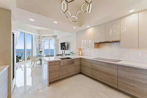 2700 N Ocean Drive Riviera Beach FL 33404