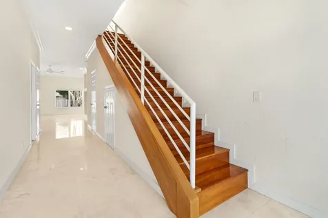 4517 NE 21st Avenue Fort Lauderdale FL 33308