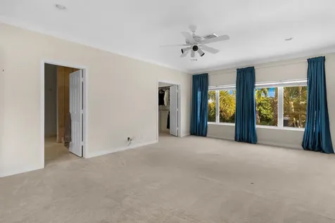 4517 NE 21st Avenue Fort Lauderdale FL 33308