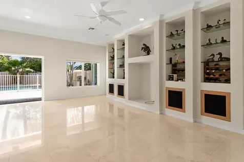 4517 NE 21st Avenue Fort Lauderdale FL 33308