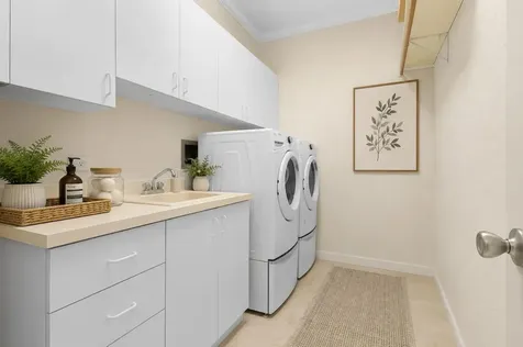 4517 NE 21st Avenue Fort Lauderdale FL 33308
