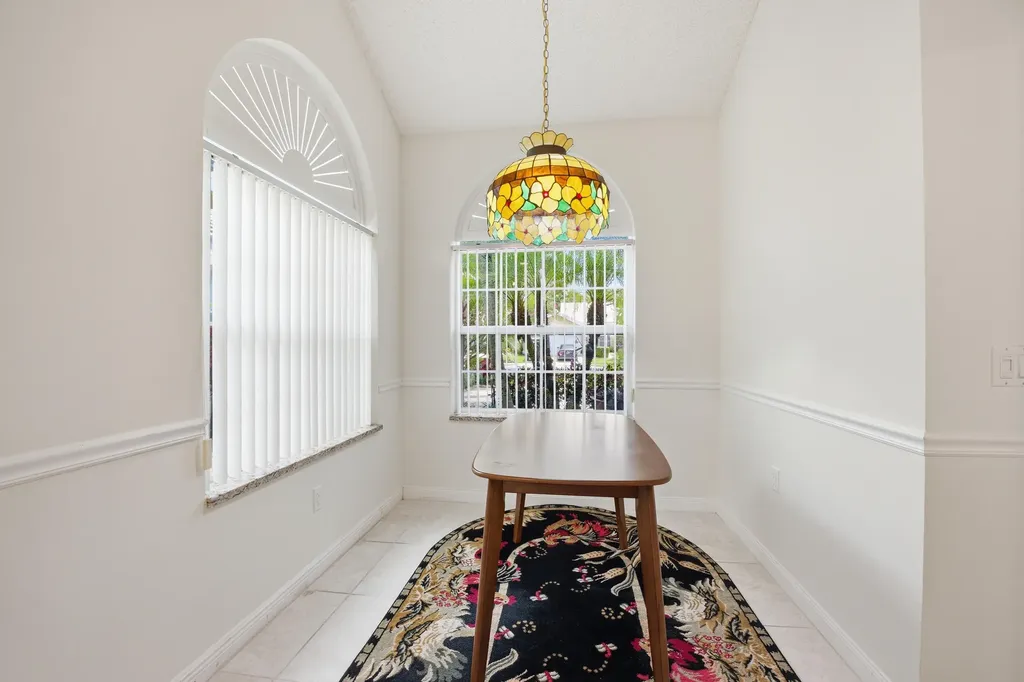 2319 Saratoga Bay Drive West Palm Beach FL 33409