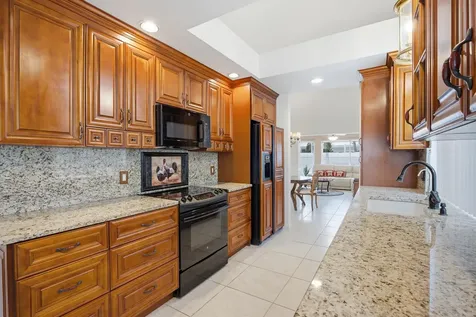2319 Saratoga Bay Drive West Palm Beach FL 33409