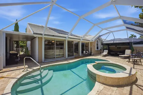 2319 Saratoga Bay Drive West Palm Beach FL 33409