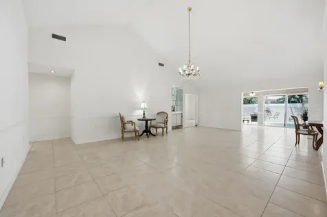 2319 Saratoga Bay Drive West Palm Beach FL 33409