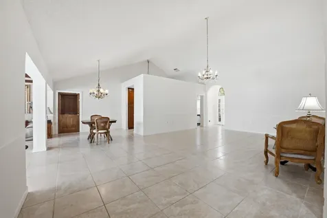 2319 Saratoga Bay Drive West Palm Beach FL 33409