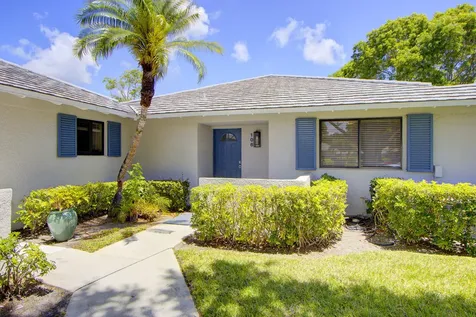 106 Club Drive Palm Beach Gardens FL 33418
