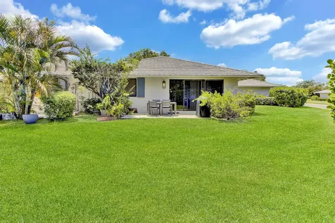 106 Club Drive Palm Beach Gardens FL 33418